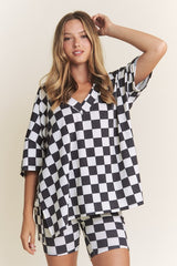 On The Go Checkered Set