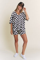 On The Go Checkered Set