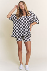 On The Go Checkered Set