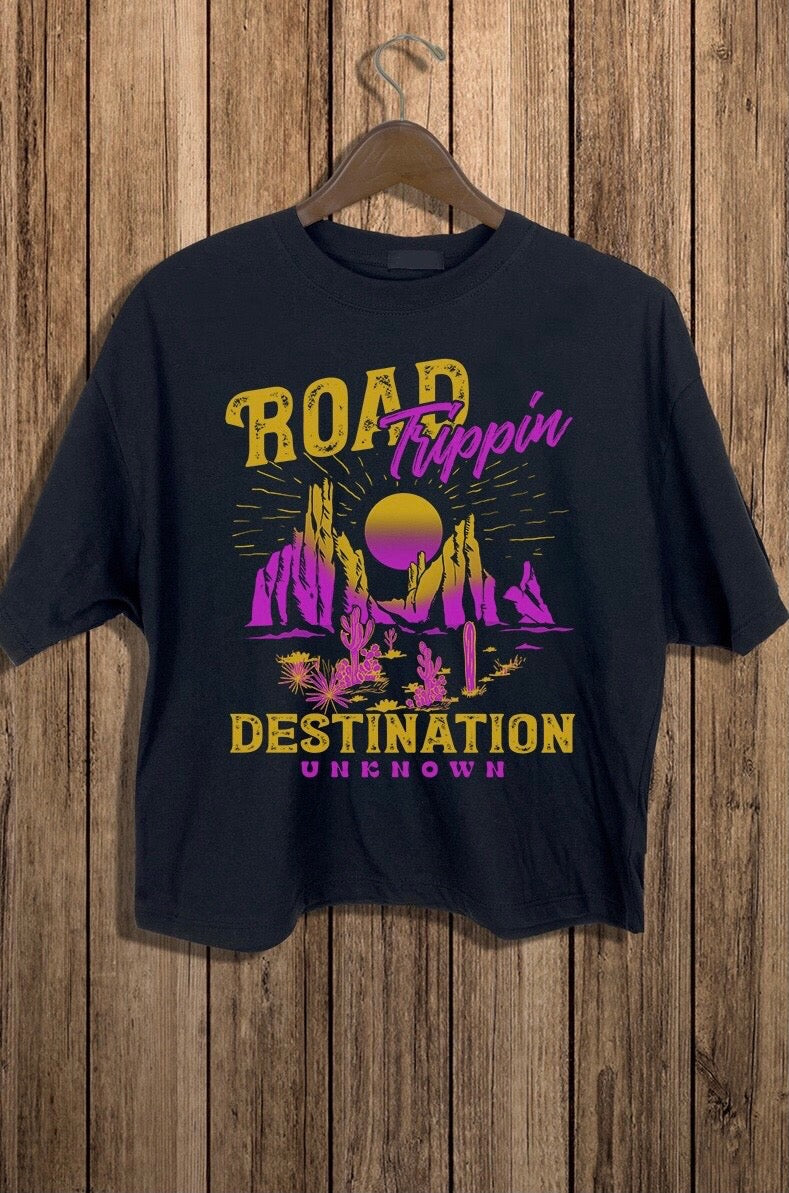 Road Trippin’ Graphic Cropped Tee